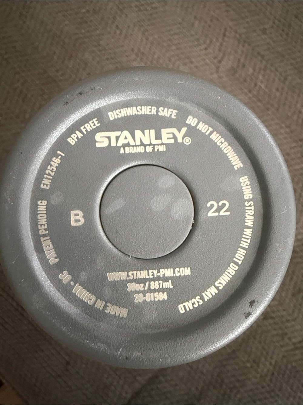 Stanley Insulated Tumbler in Slate Gray with Clear Lid - Picture 5 of 6